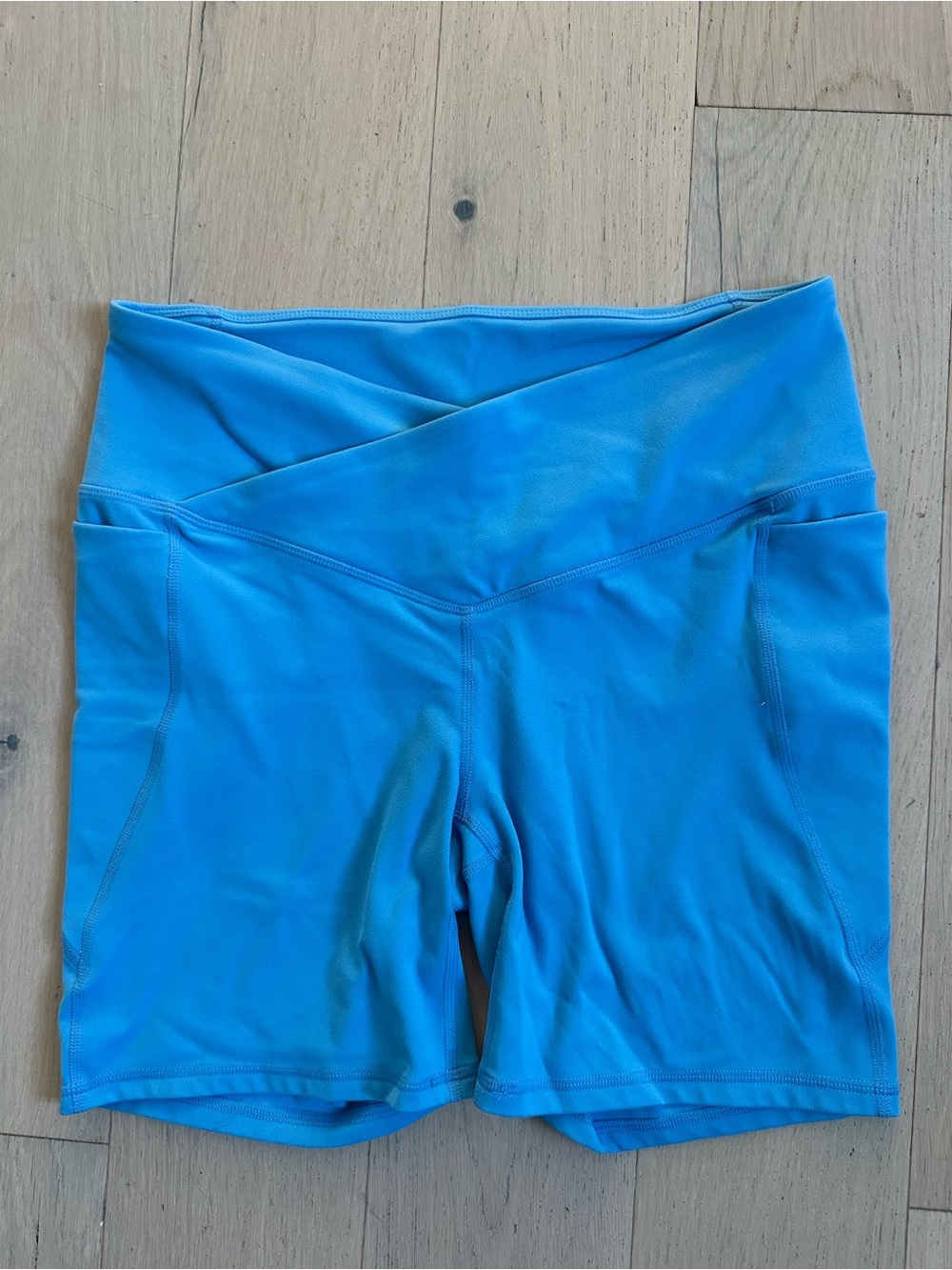 Fabletics Shorts - Picture 1 of 3